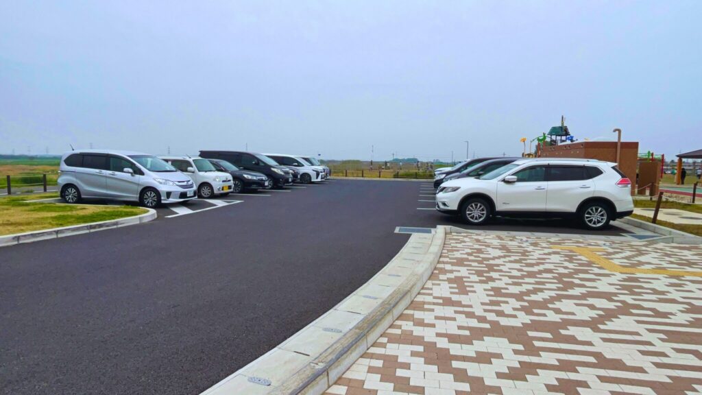 大間近隣公園(大間見晴らしの丘)の駐車場
