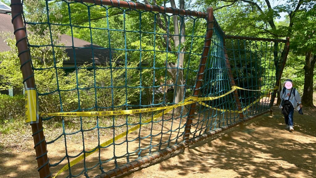 埼玉県子ども動物自然公園の冒険の森アスレチック「コアラネット」
