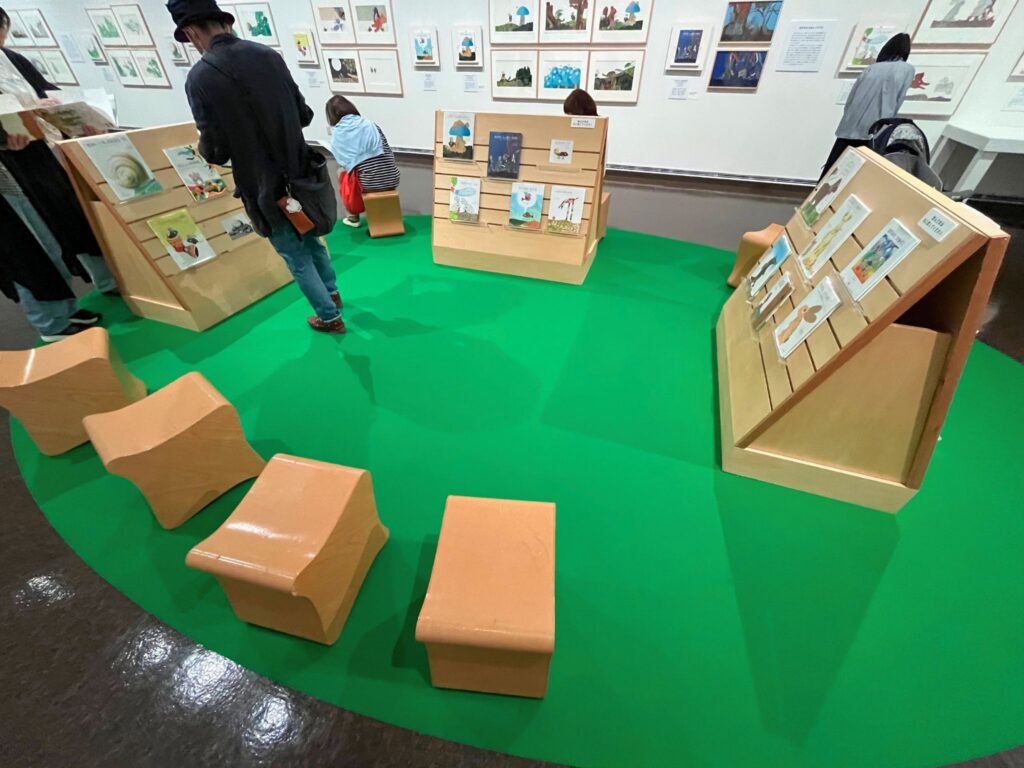 刈谷市美術館レオレオーニ展の絵本コーナー